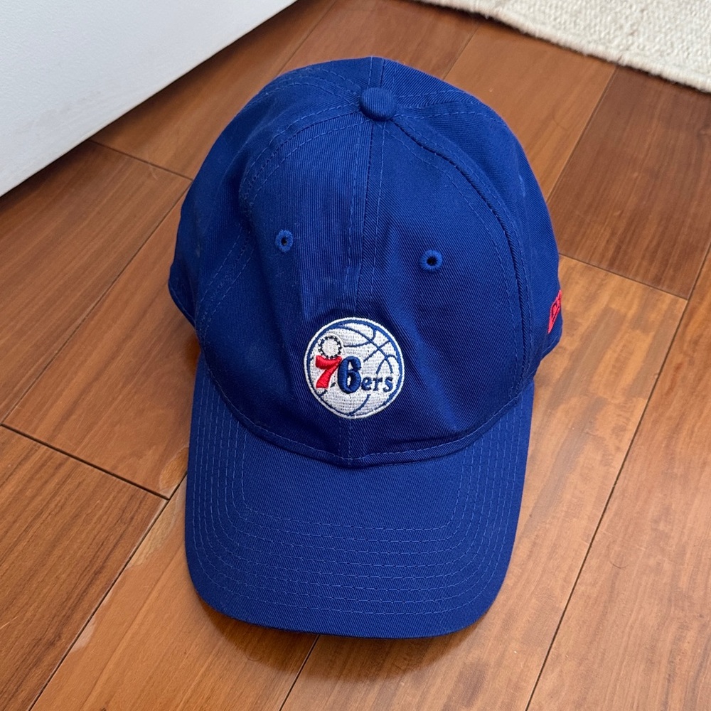 New Era 76ers ballcap
